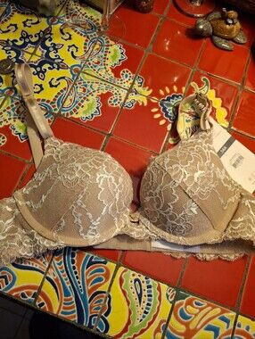 JoySpun Women's 34A Push-up Bra Two-Tone Lace Adobe Tan & Winter White NWT